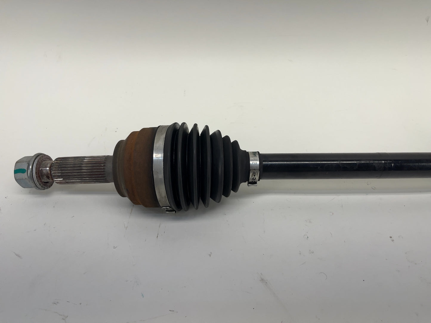 2015 Tesla Model S Front Right Axle Shaft 1030616-00-A