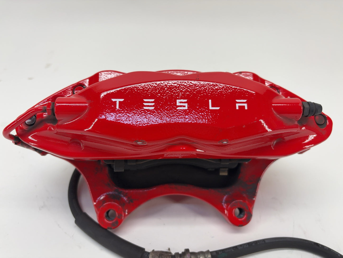 2015 Tesla Model S Front Right Brake Caliper Performance 1007795-01-D