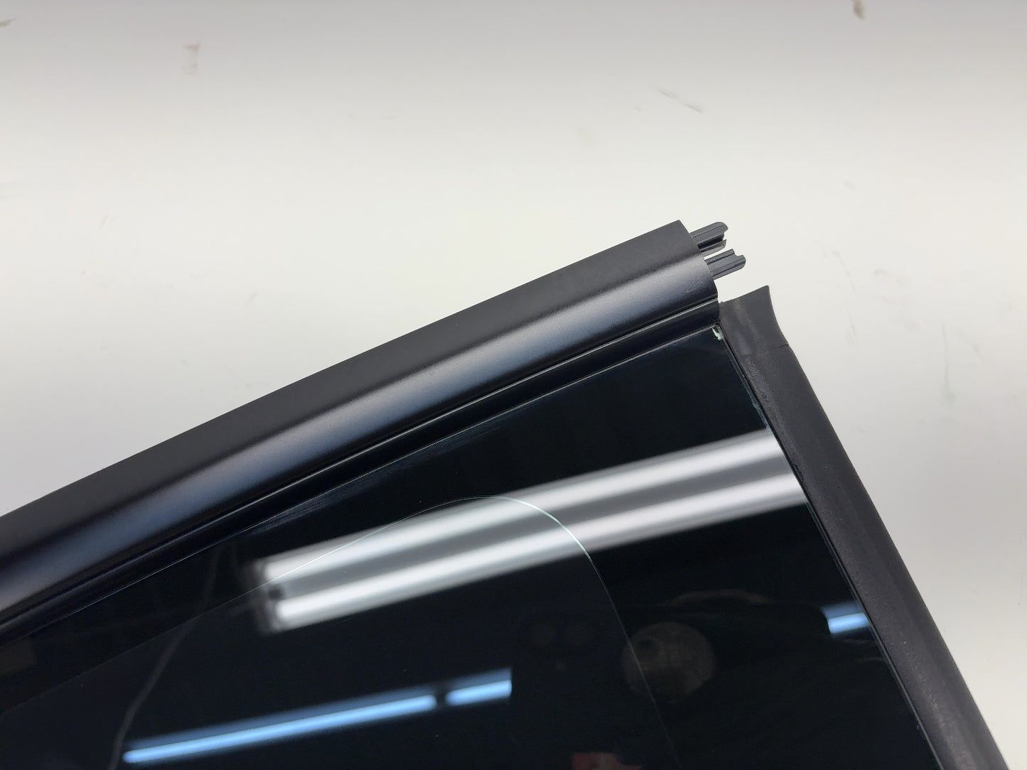 2024-2025 Tesla Model 3 Highland Rear Quarter Glass Left Black 1915483-21-C