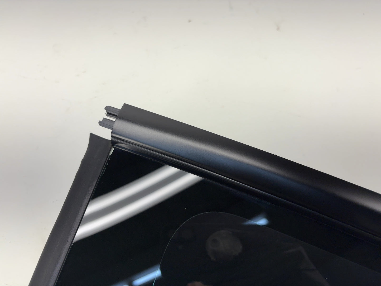 2024-2025 Tesla Model 3 Highland Rear Quarter Glass Right Black 1915484-21-C