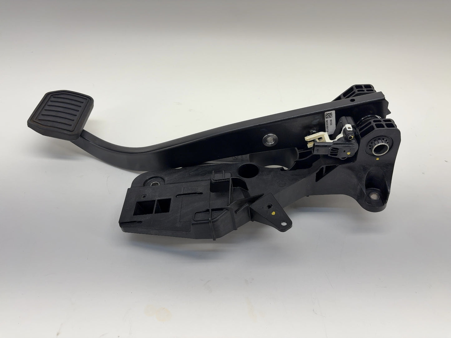 2026 Tesla Model Y Juniper Brake Pedal 2188692-00-B