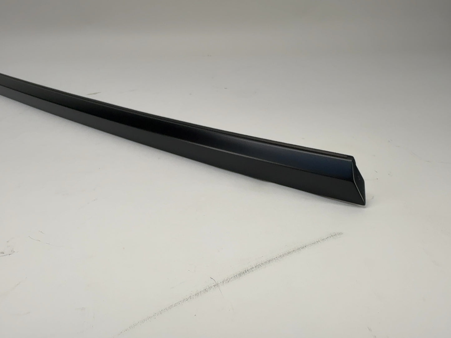 2026 Tesla Model Y Juniper Rear Left Door Belt Molding 2022811-21-A
