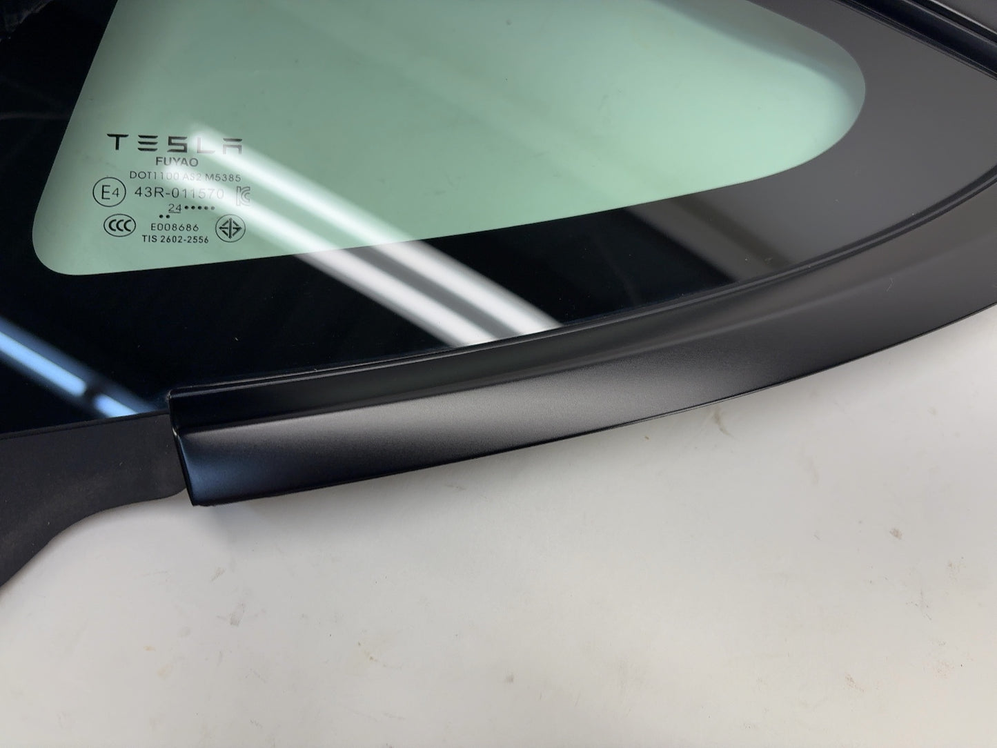 2025 Tesla Model 3 Highland Rear Quarter Glass Left Black 1915483-20-C
