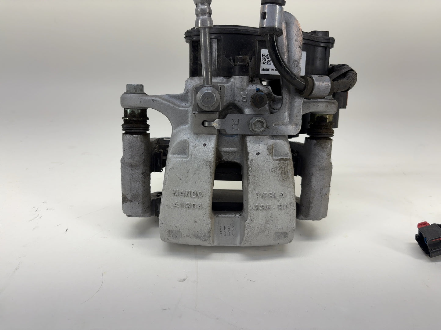 2026 Tesla Model Y Juniper Rear Right Brakes 2188642-00-B