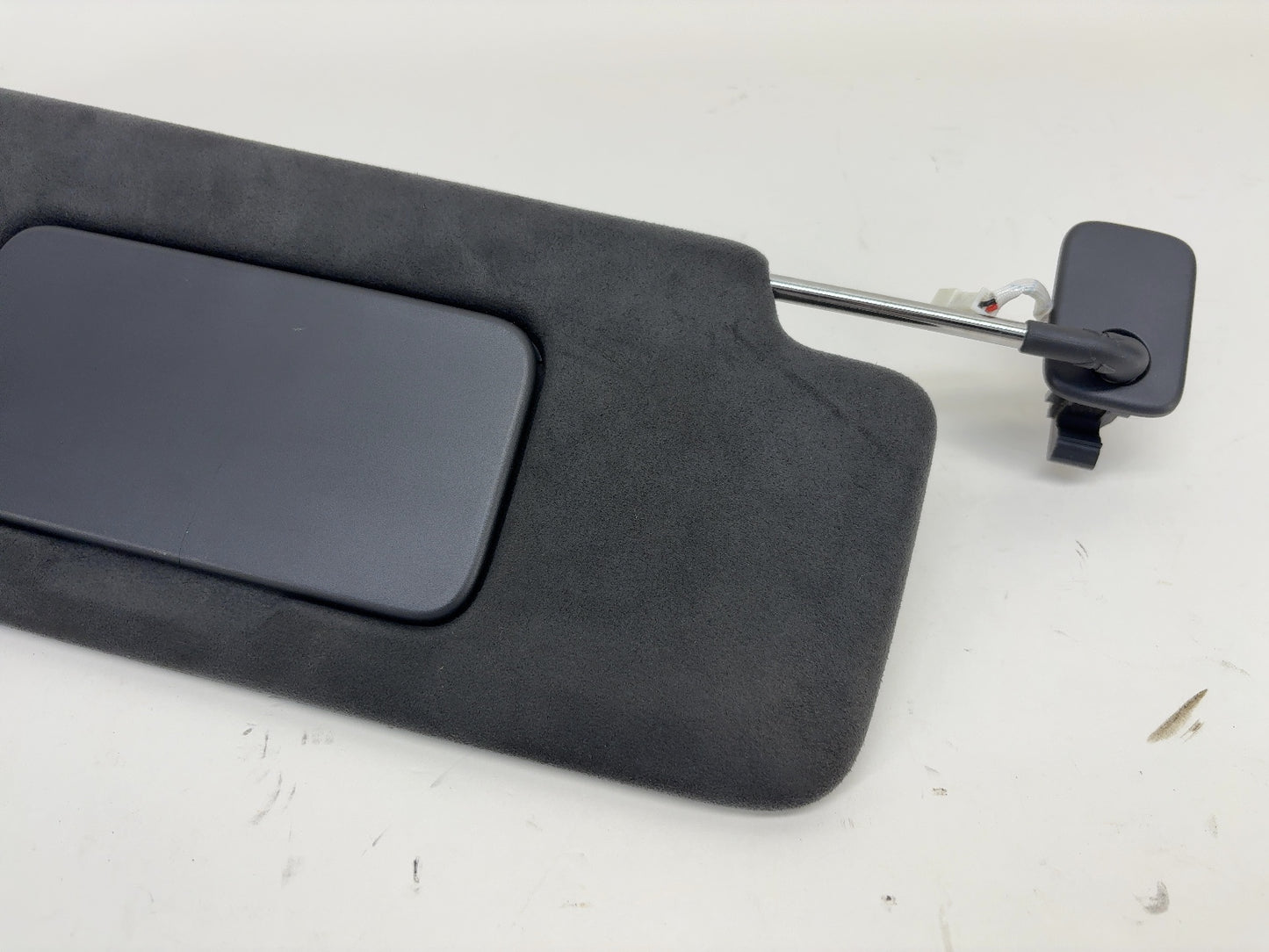 2023 Rivian R1T Right Sun Visor PT00851304-A