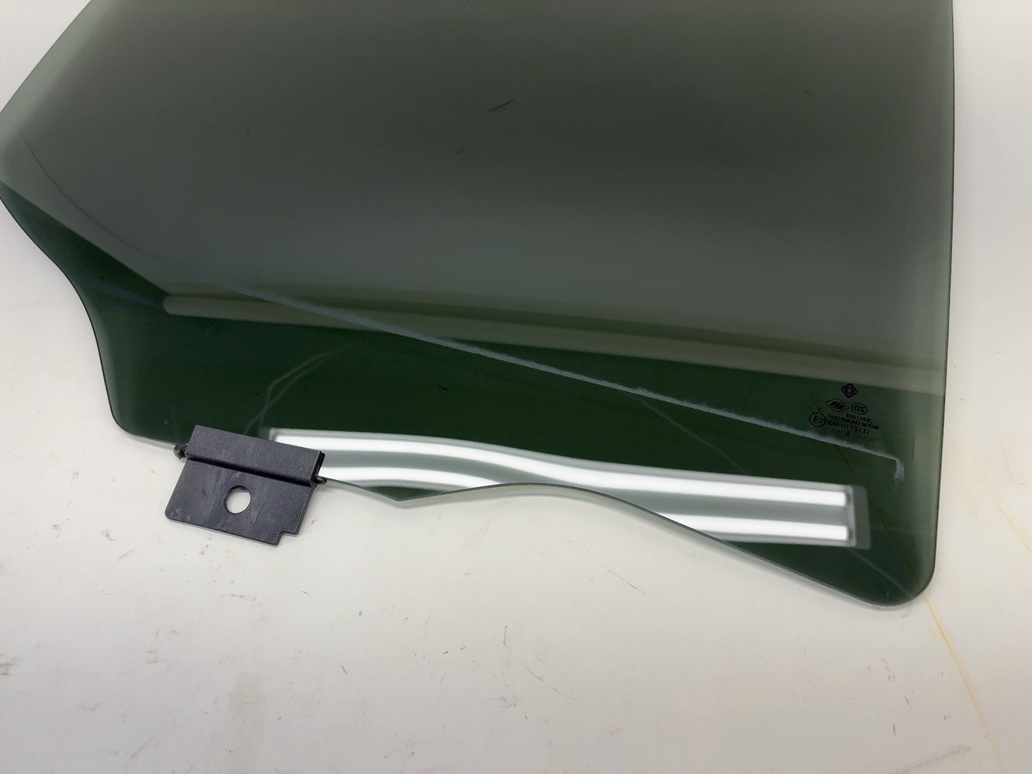 2023 Rivian R1T Rear Right Door Glass PT00002112-F