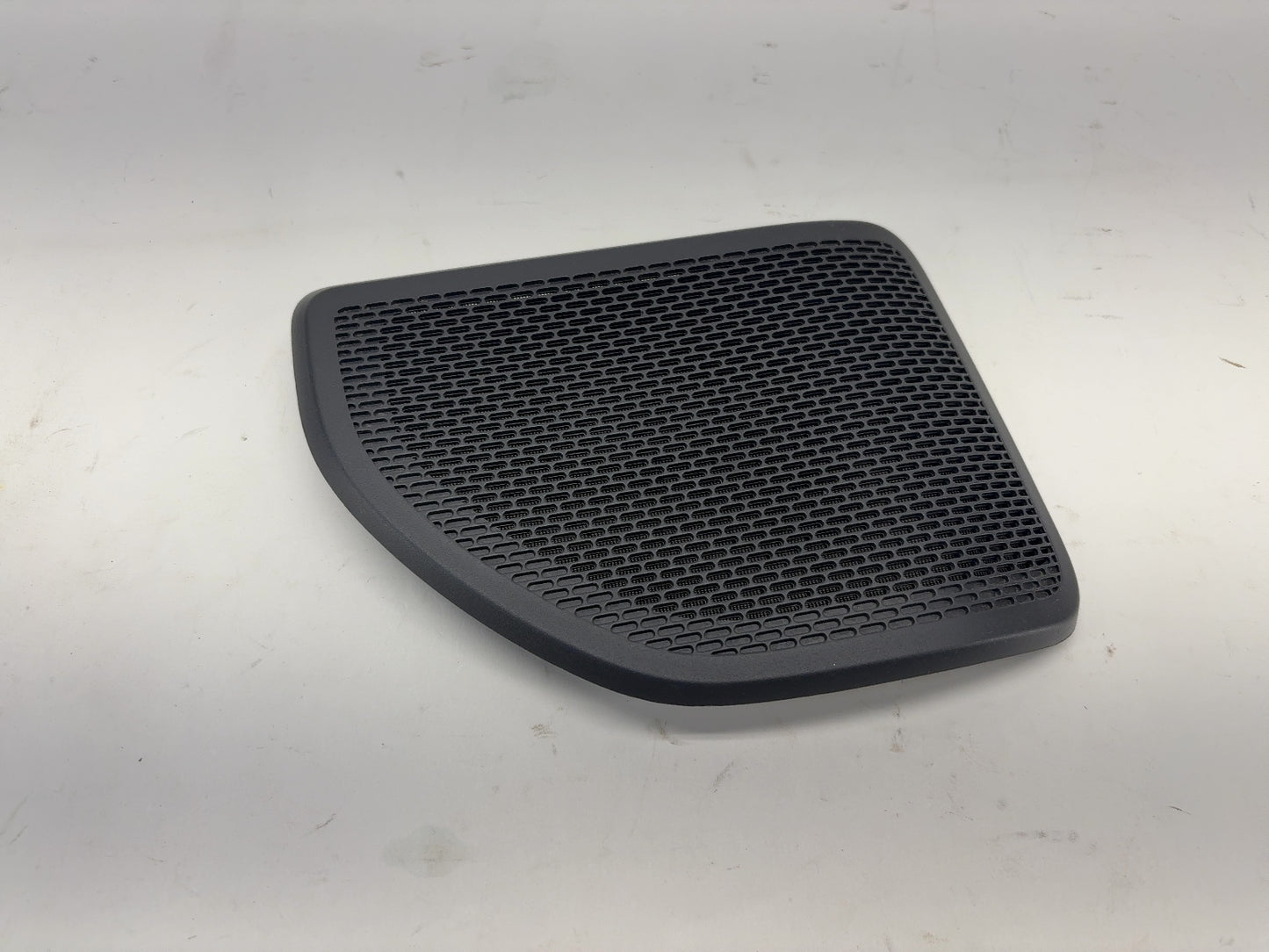 2023 Rivian R1T Right Speaker Grill PT00033082-C