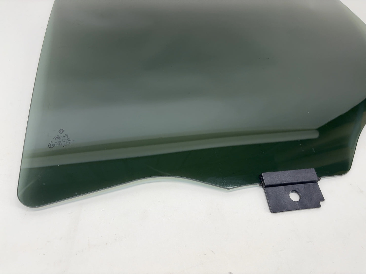 2023 Rivian R1T Rear Left Door Glass PT00002111-F