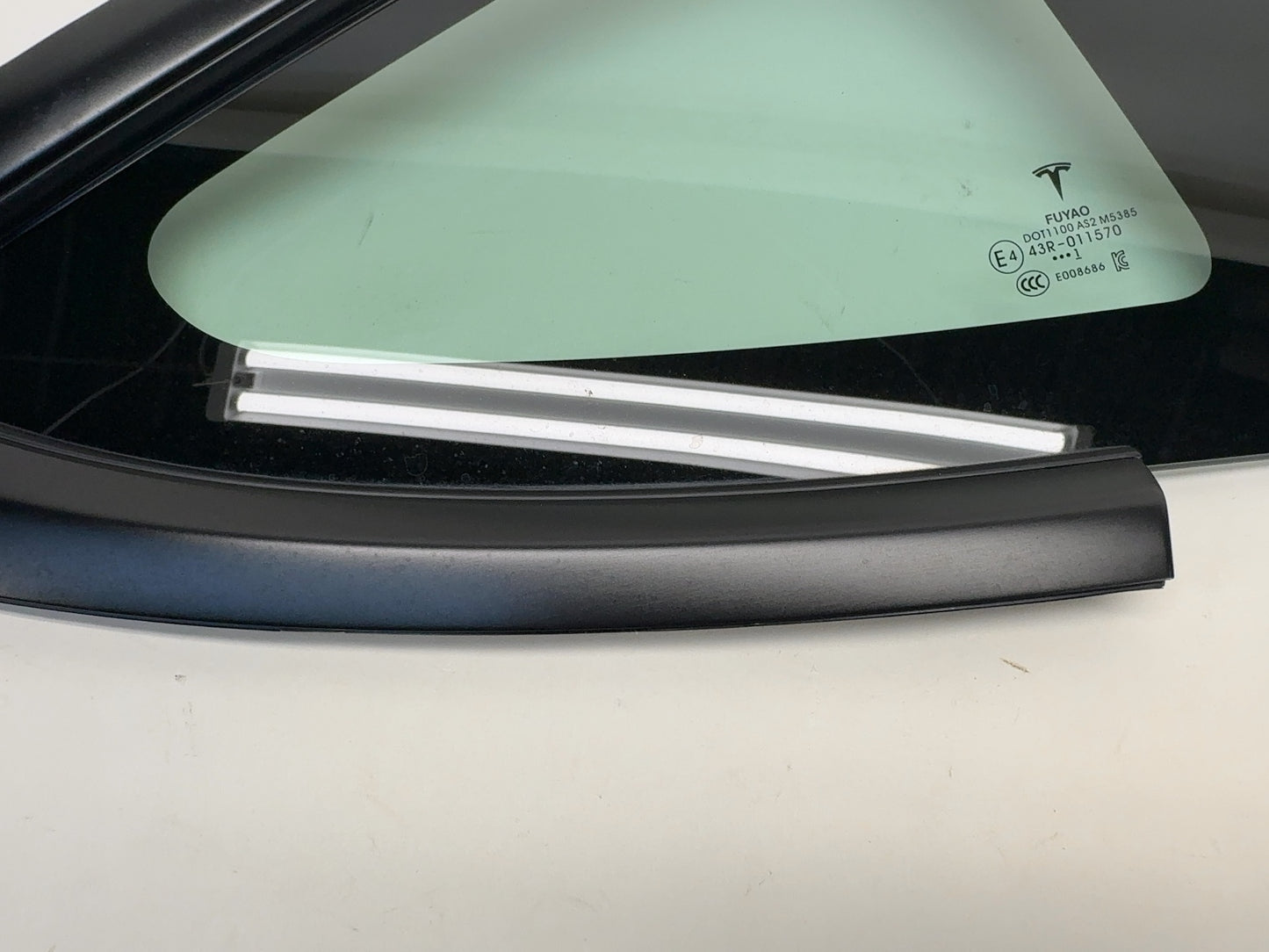 2021-2023 Tesla Model 3 Right Quarter Glass 1514979-01-C