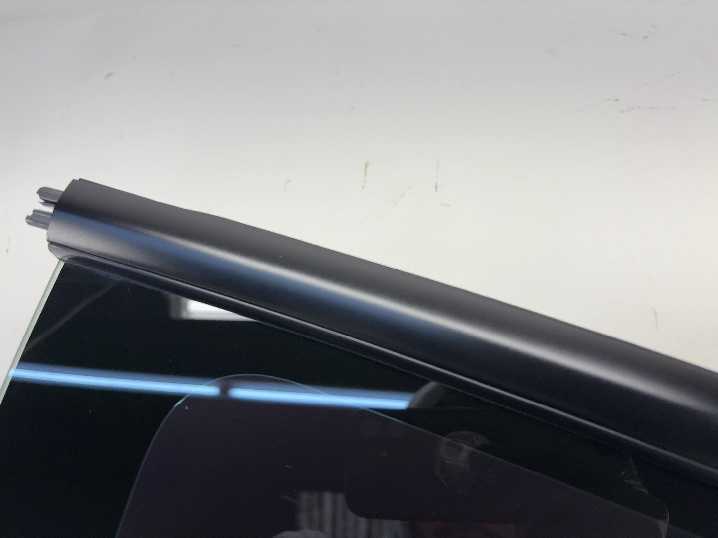 2021-2023 Tesla Model 3 Right Quarter Glass 1514979-01-C