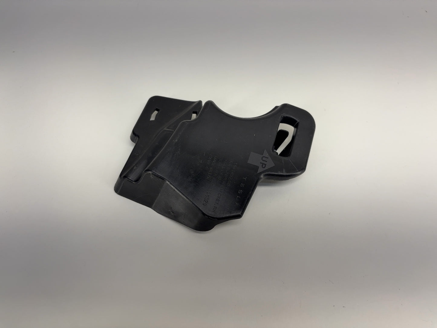 2024 Tesla Model 3 Highland Rear Bumper Bracket Right 1941892-00-A