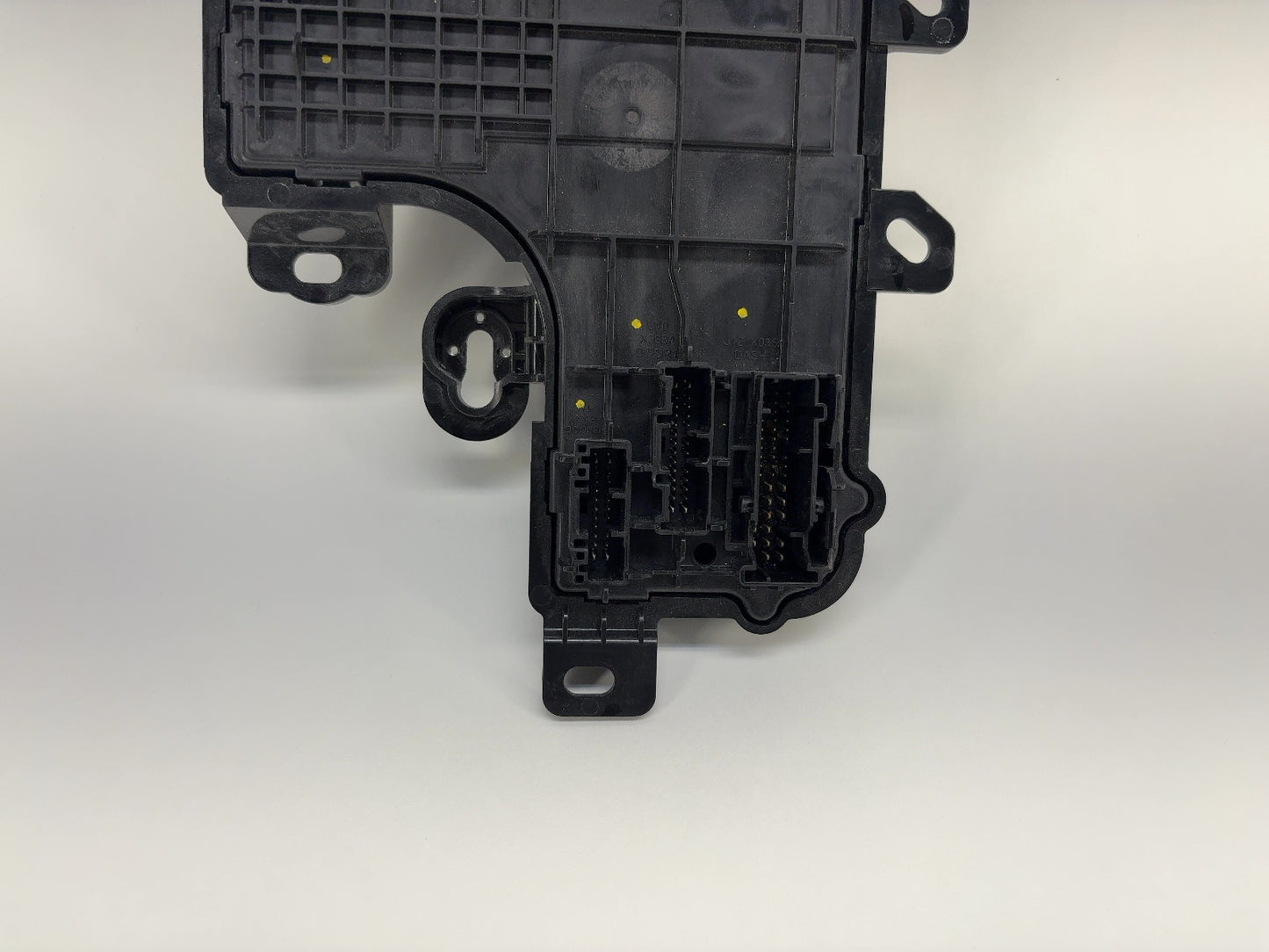 2025 Tesla Model X Vc Left Controller 1585694-00-C