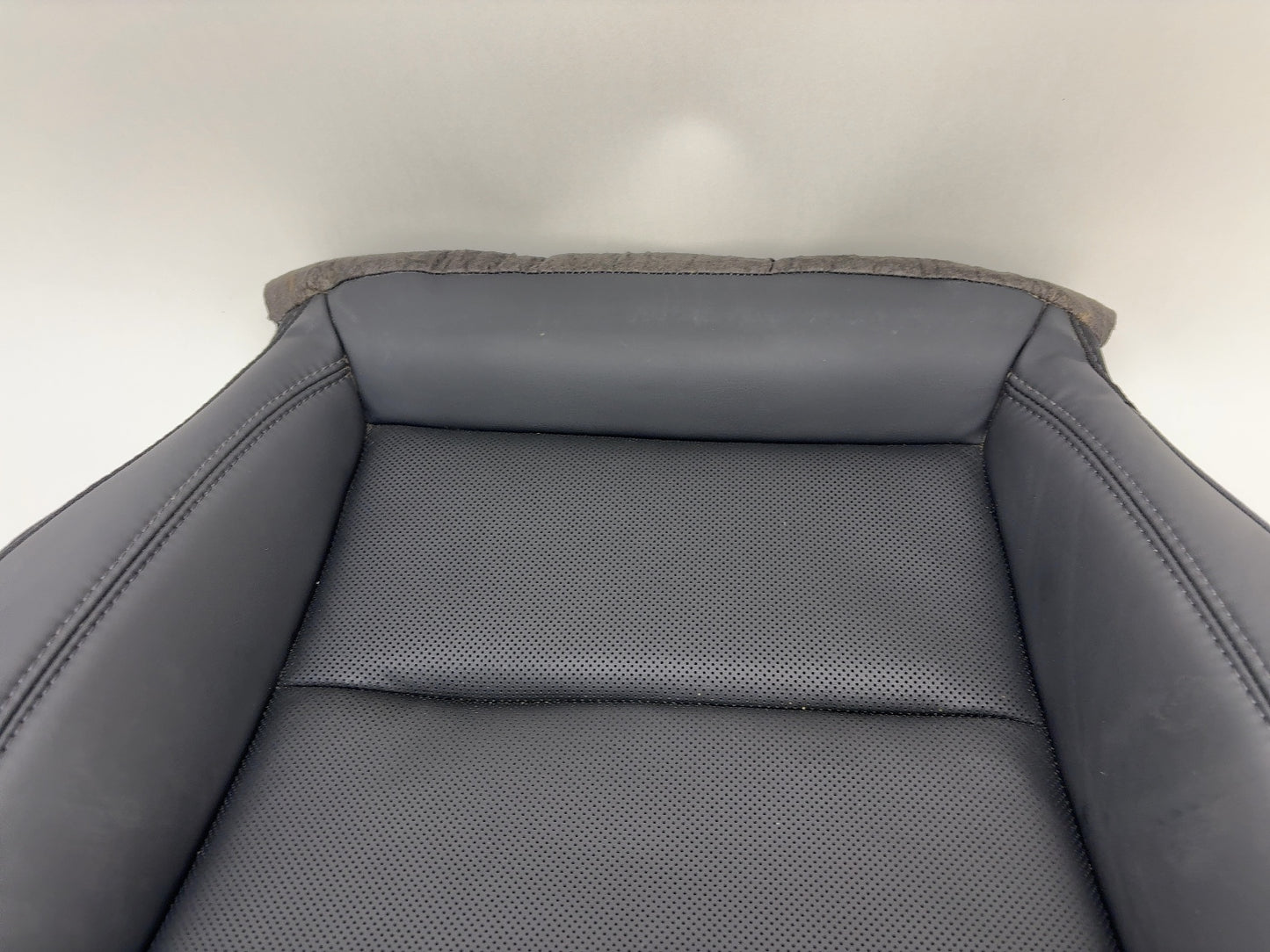 2025 Tesla Model 3 Highland Front Left Lower Seat Cushion 2048708-01-C