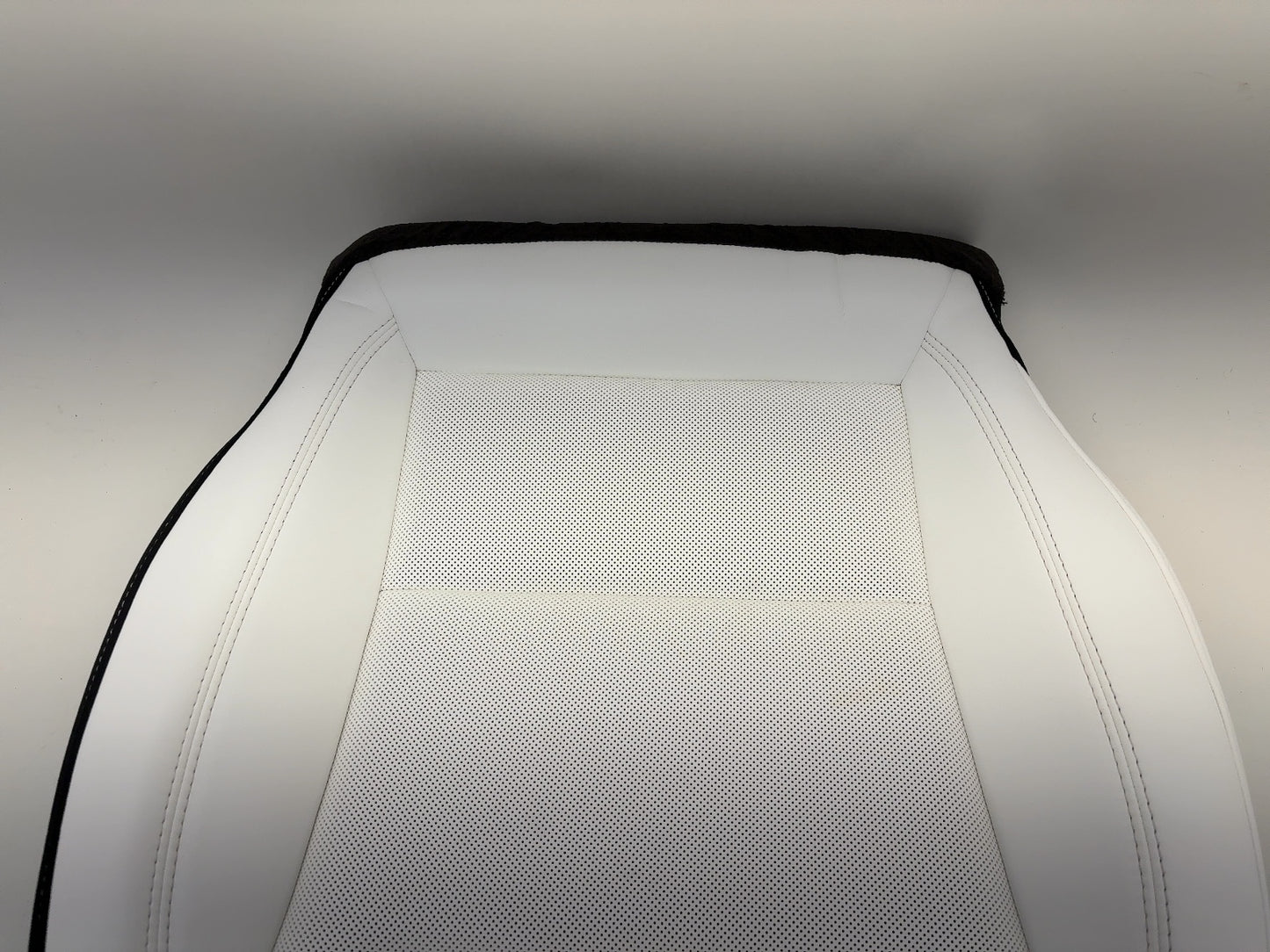 2024 Tesla Model 3 Front Left Driver Seat Lower Cushion 1997744-02-B