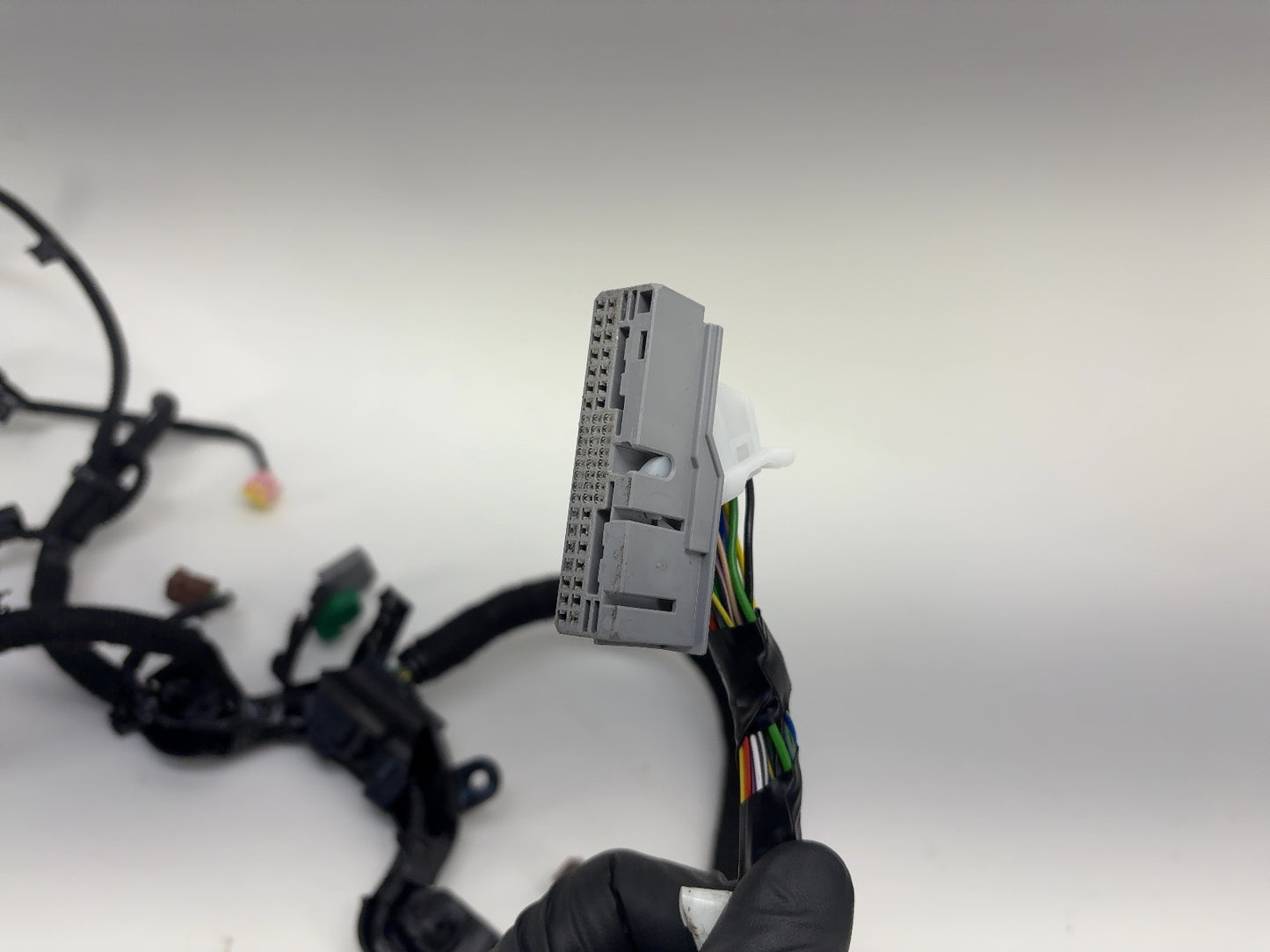 2026 Tesla Model Y Juniper Front Left Driver Seat Harness 1897333-18-D