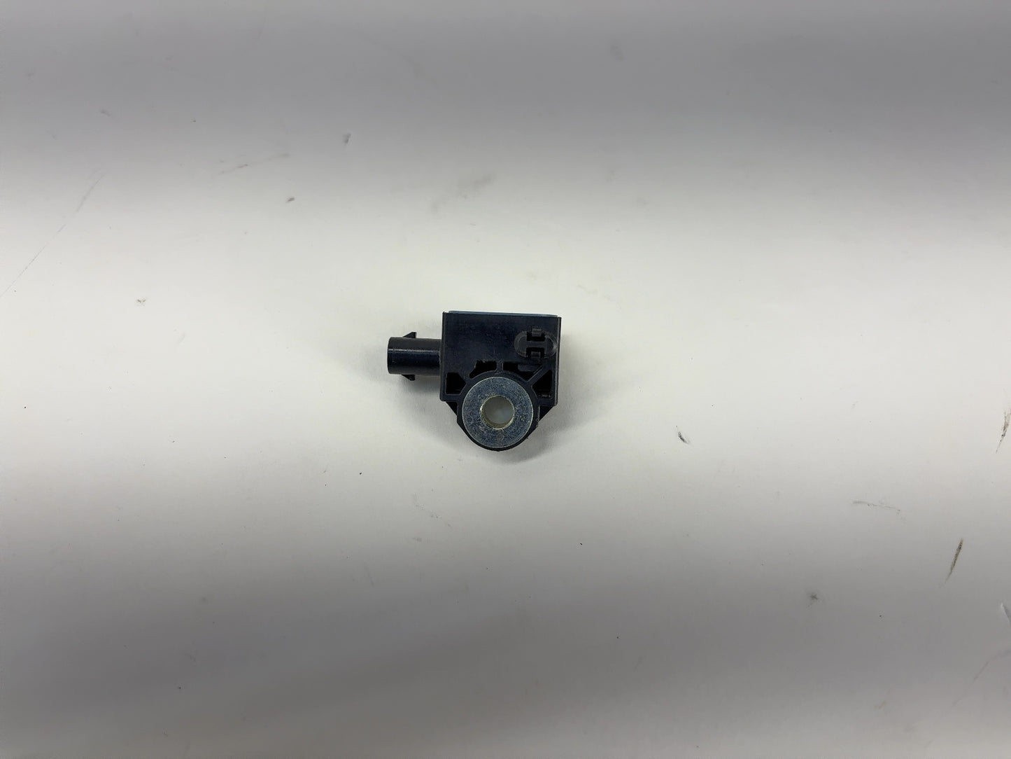 2023 Rivian R1S R1T Front Crash Sensor PT00001456-B