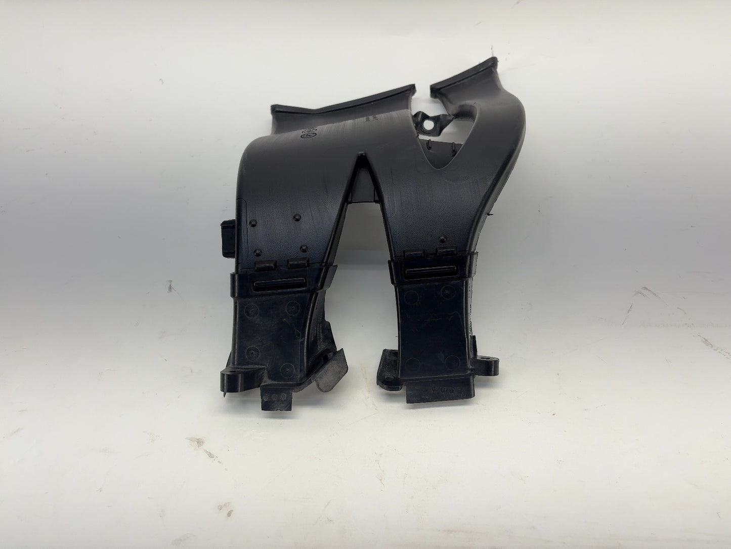 2019 Tesla Model X Duct Front Foglamp Left 1043927-00-E