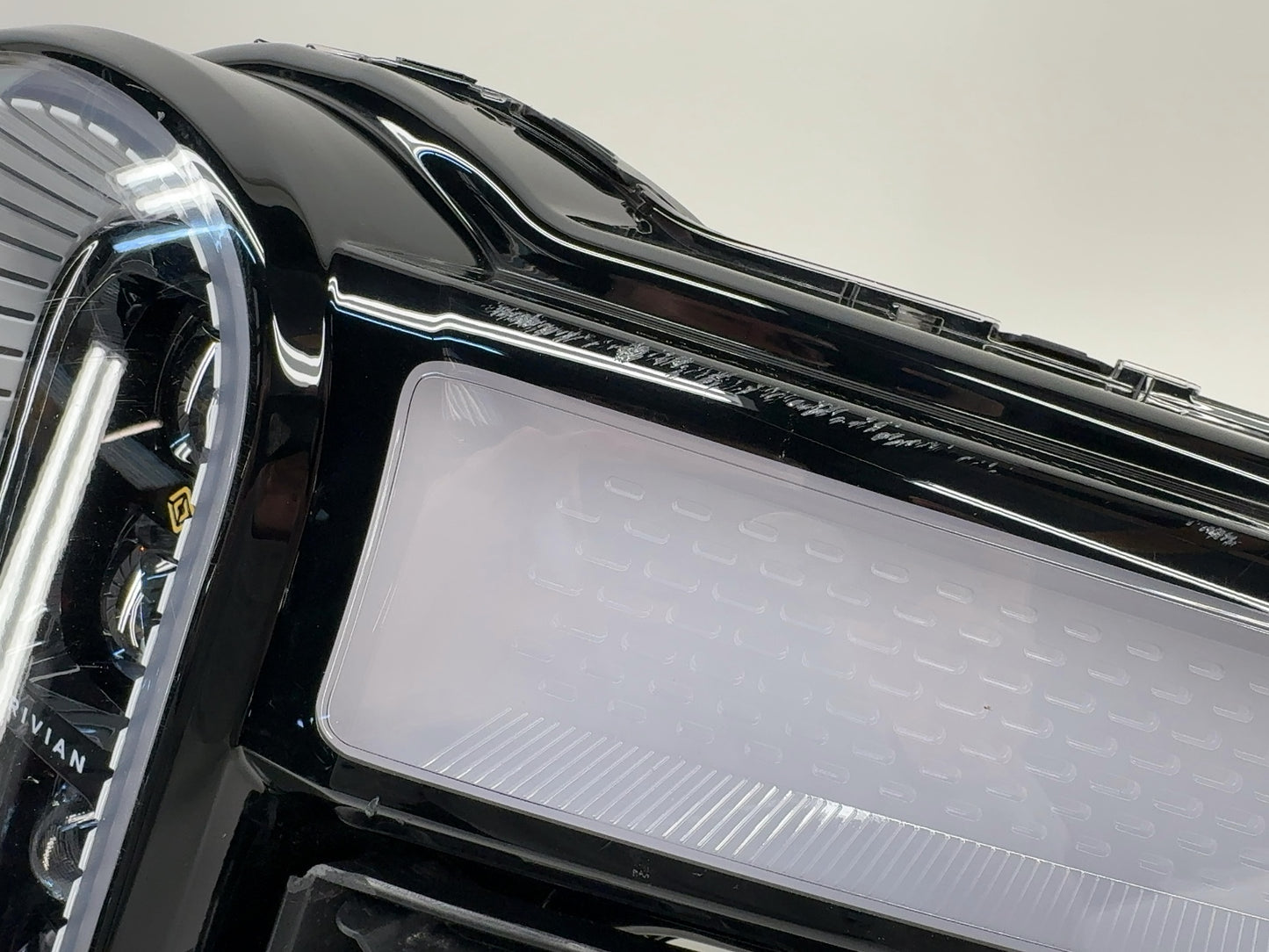 2023-2024 Rivian R1S R1T Left Headlamp PT00000465-R