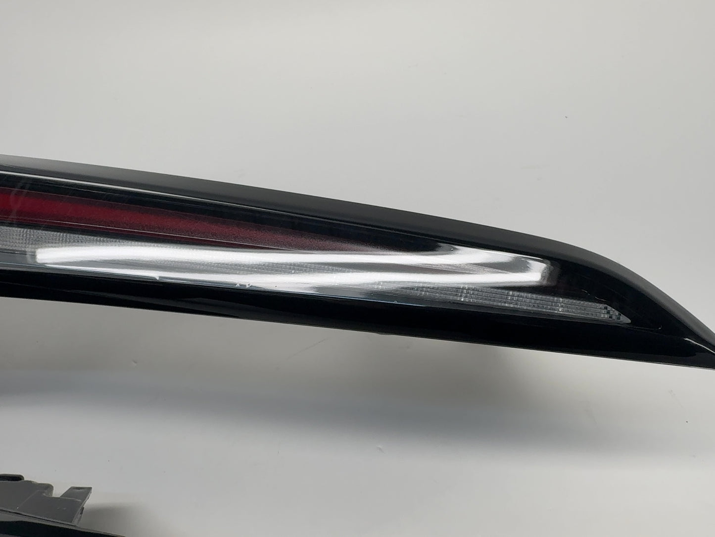 2024-2025 Tesla Model 3 Highland Tail Lamp Liftgate Trunk Left 1691498-00-F
