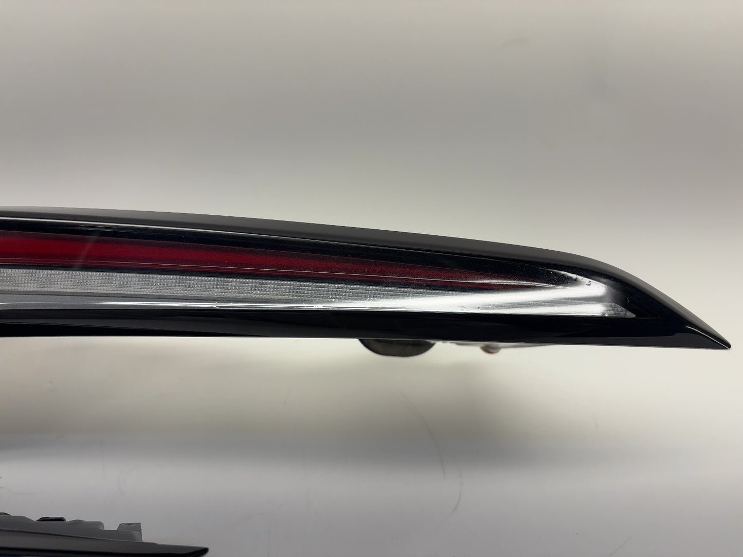 2025 Tesla Model 3 Highland Tail Lamp Liftgate Trunk Left 1691498-98-F
