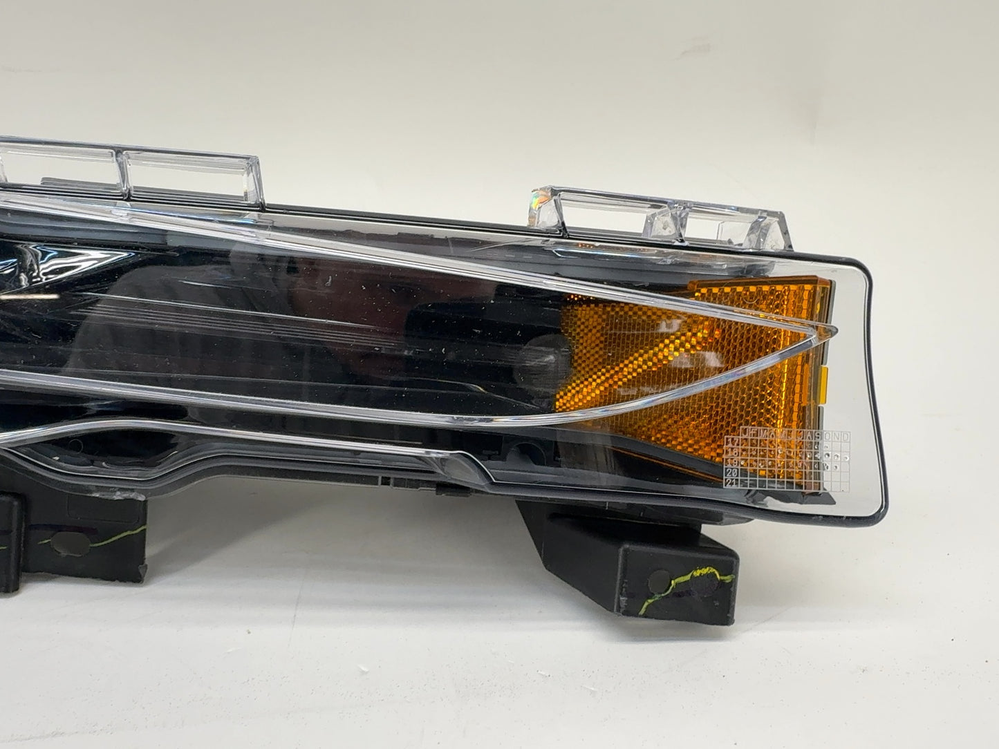 2021-2023 Tesla Model 3 Front Right Foglamp 1077390-00-F