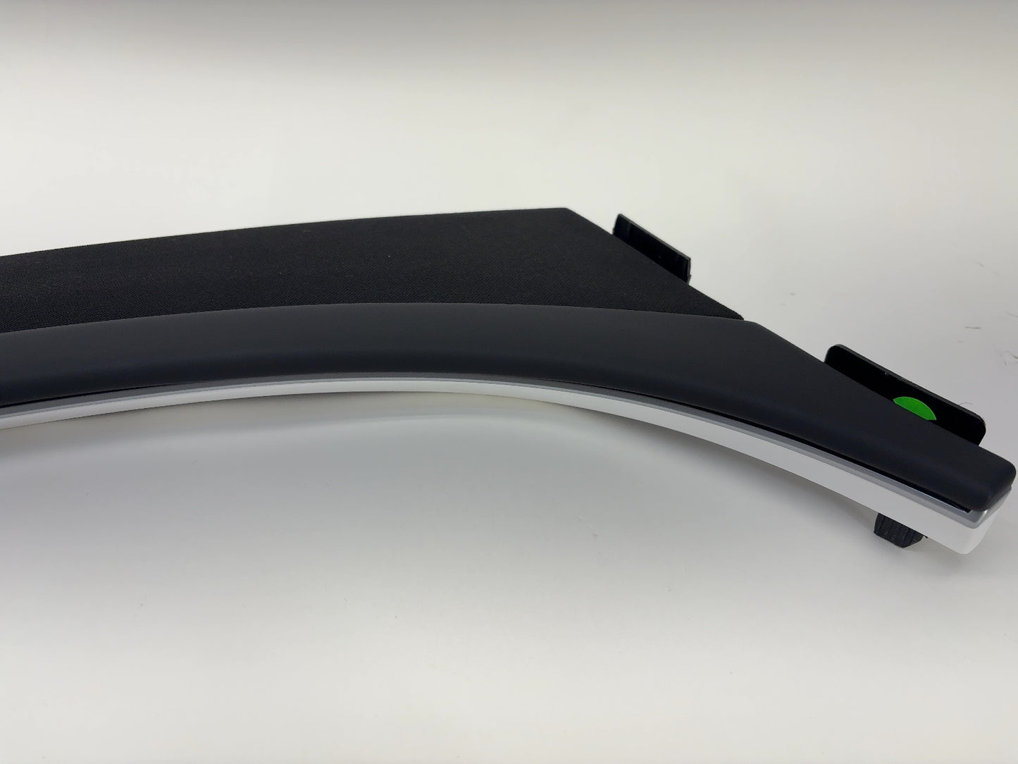 2024 Tesla Model 3 Highland Instrument Panel Wrap Around Pur Ultra White 1774498-20-H