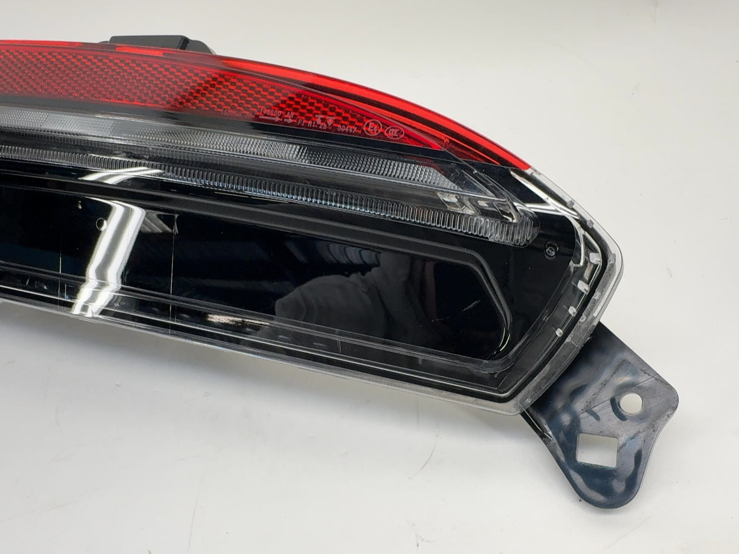 2025 Tesla Model 3 Highland Rear Bumper Right Light 1712514-00-E