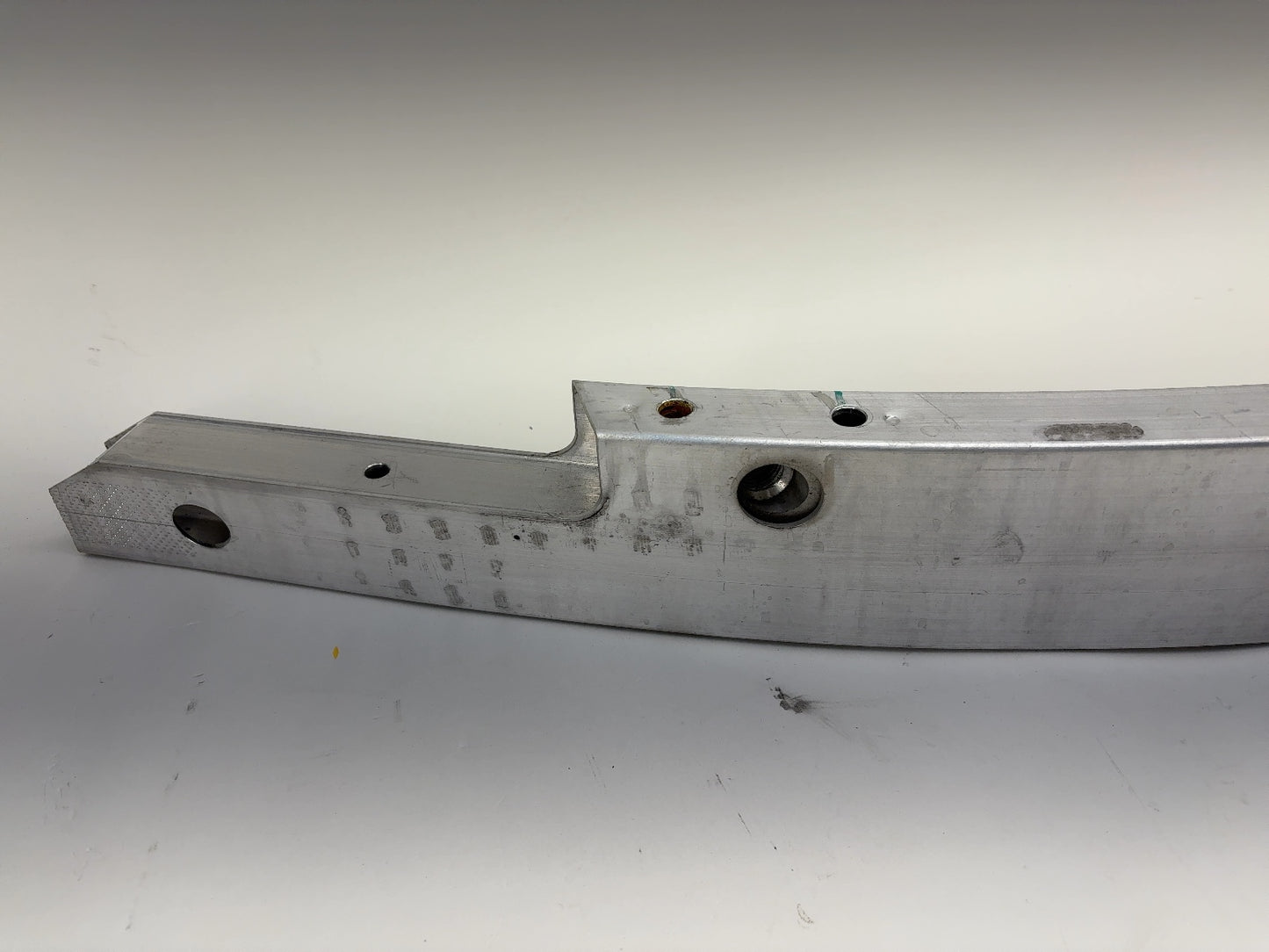 2018 Tesla Model 3 Front Bumper Beam 1104667-98-D