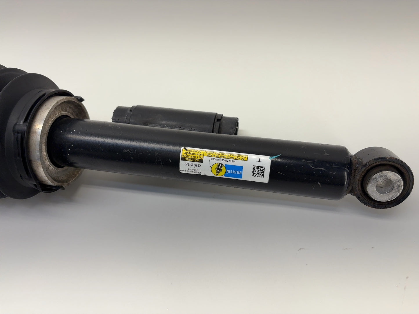 2019 Tesla Model X Rear Right Air Shock 1027067-00-C