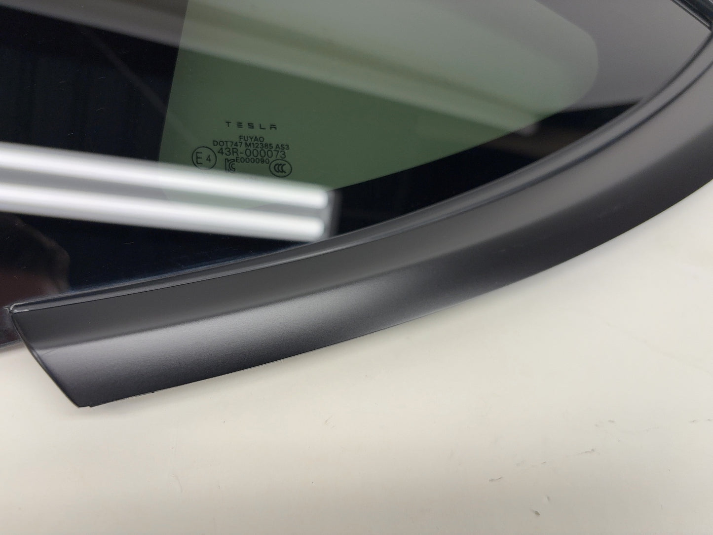 2026 Tesla Model Y Juniper Left Quarter Glass 1918867-21-C