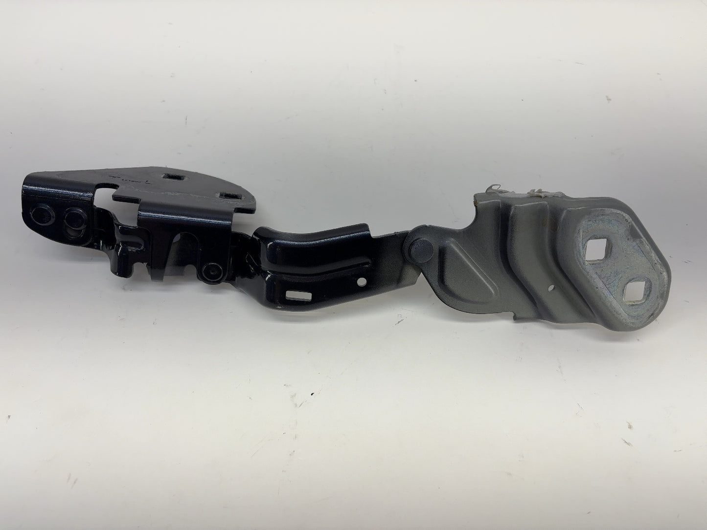 2024-2025 Tesla Model 3 Highland Left Hood Hinge 1774935-00-D