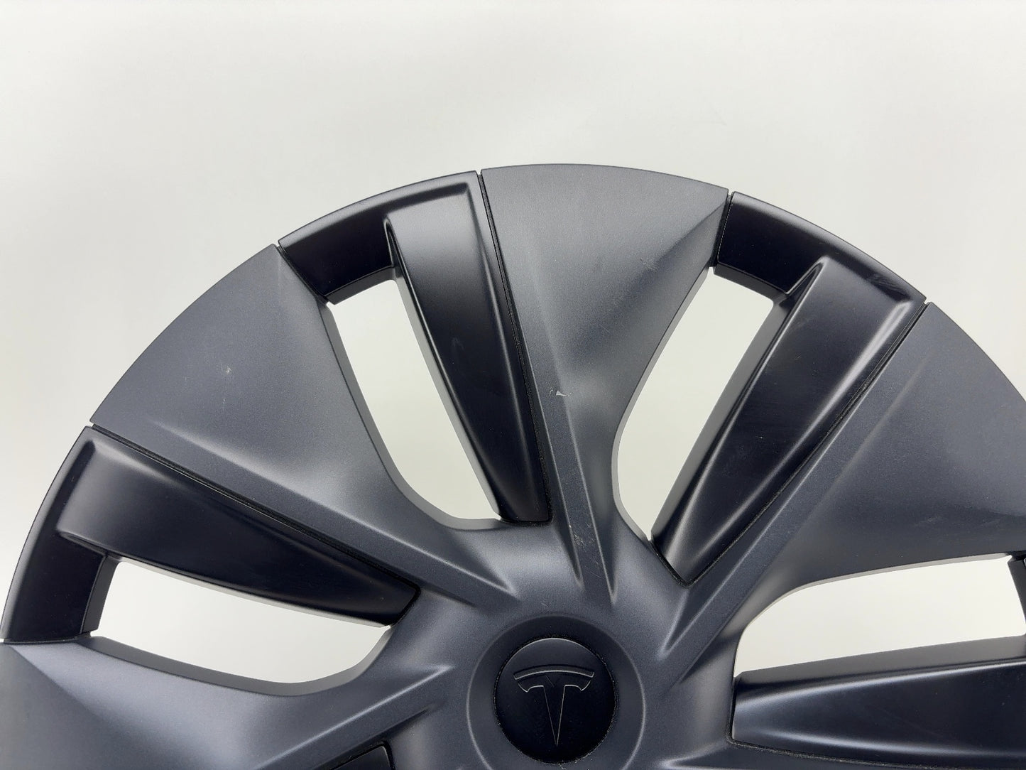 2024-2025 Tesla Model Y Wheel Cover 19 Inch Gemini Black 1044235-01-F