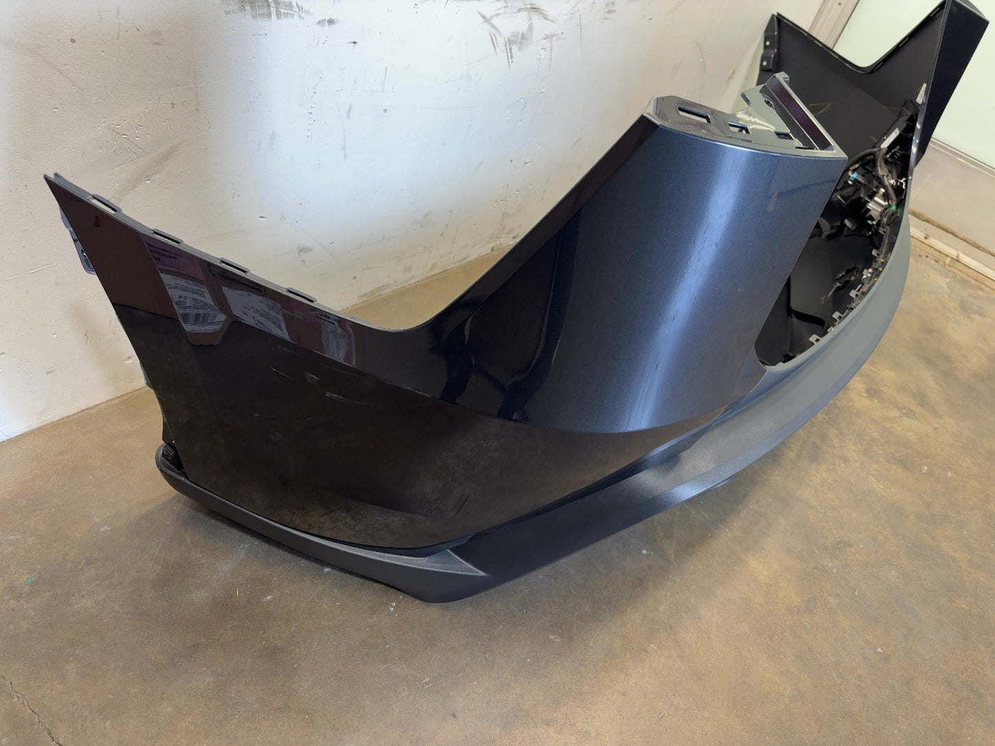2026 Tesla Model Y Juniper Rear Bumper Assembly 1949200-05-C