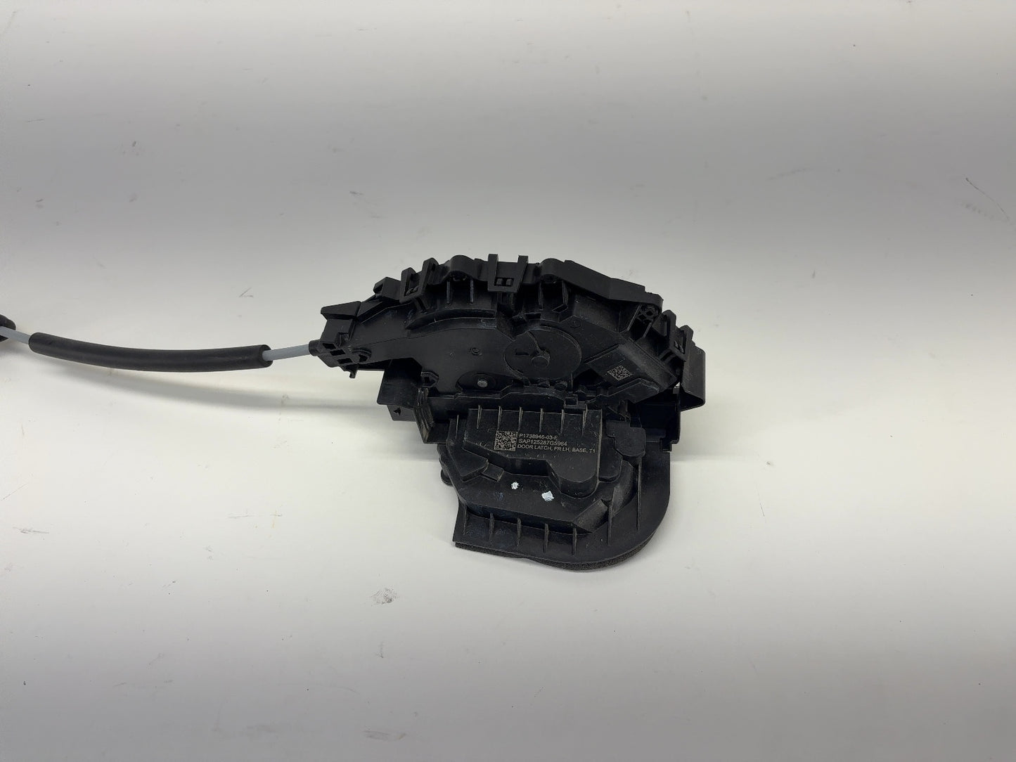 2026 Tesla Model Y Juniper Front Left Door Latch 1738946-03-F