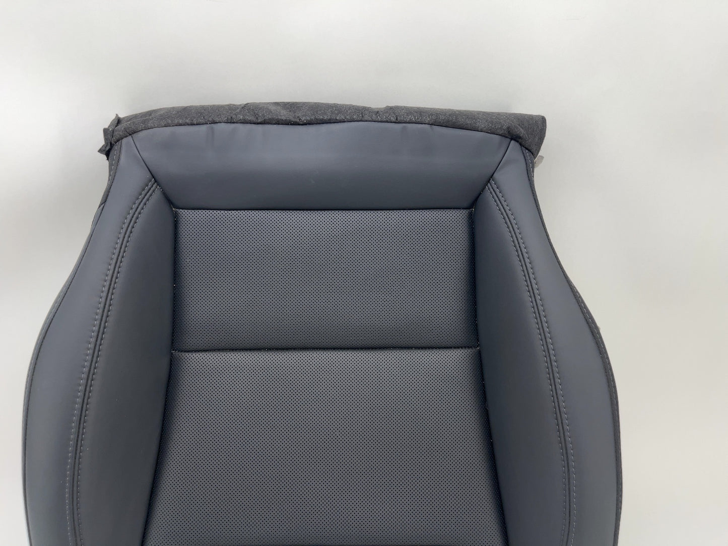 2025 Tesla Model Y Juniper Front Right Lower Seat Cushion Black 2048709-01-C