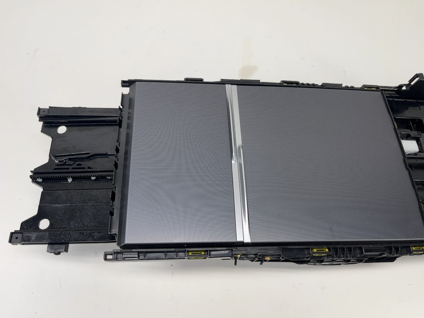 2024-2025 Tesla Model 3 Highland Console Sliding Bin Assembly 1878966-20-D