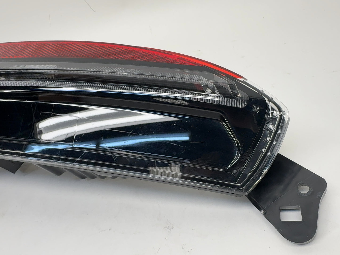 2025 Tesla Model 3 Highland Rear Bumper Right Light 1712514-00-E
