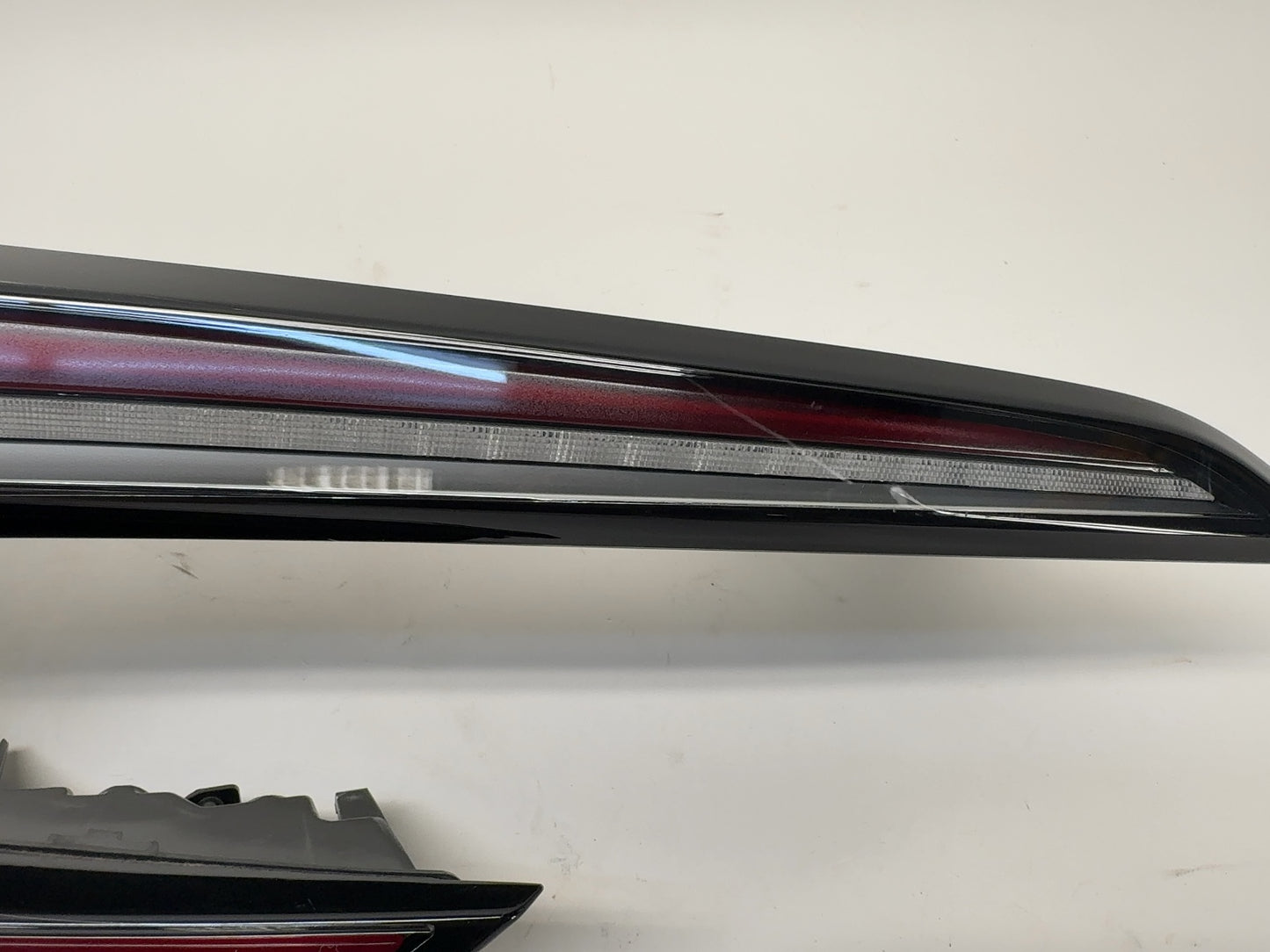 2024-2025 Tesla Model 3 Highland Tail Lamp Liftgate Trunk Left 1691498-00-F