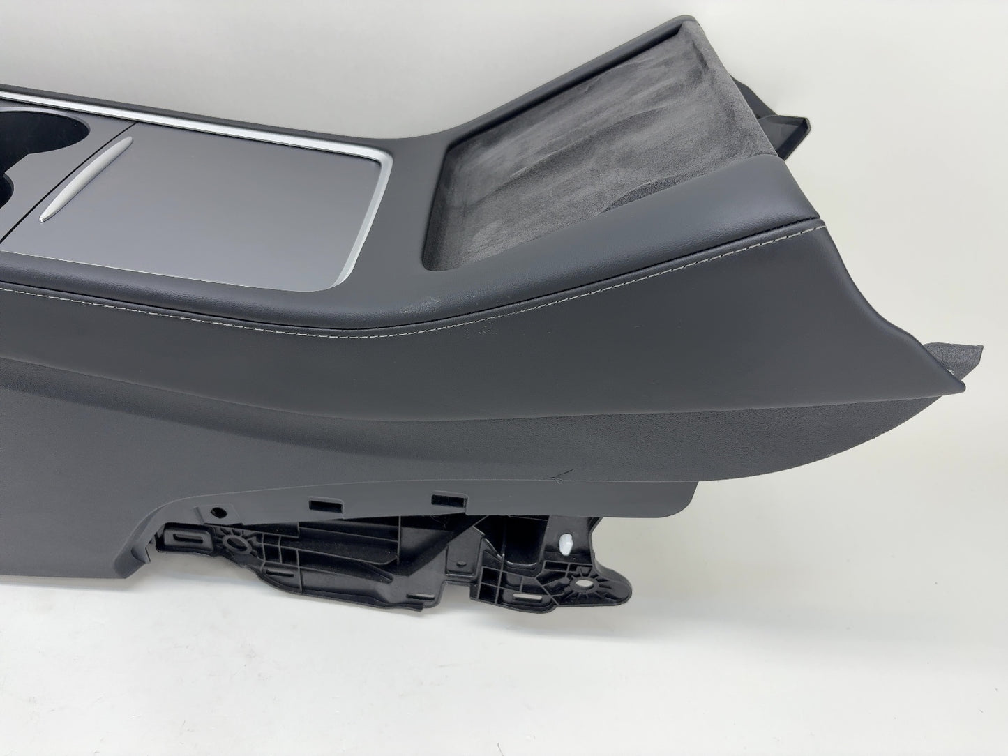 2021-2023 Tesla Model 3 Center Console 2.0 1755503-70-C