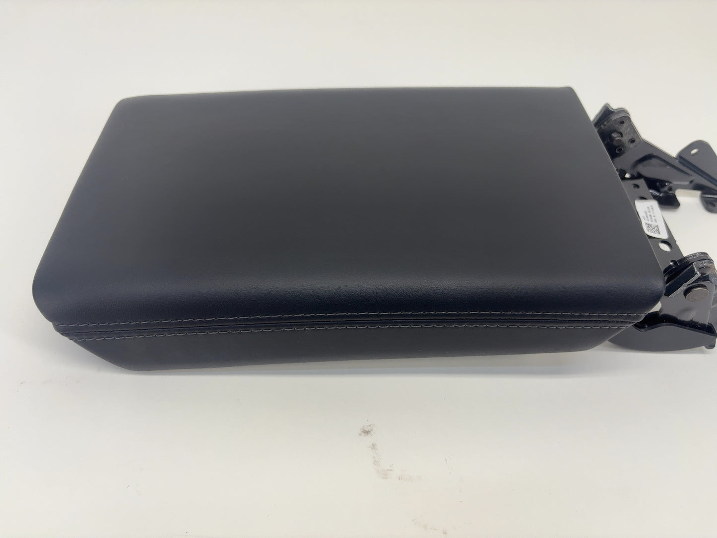 2025-2026 Tesla Model 3 Highland Console Armrest 1878977-24-D