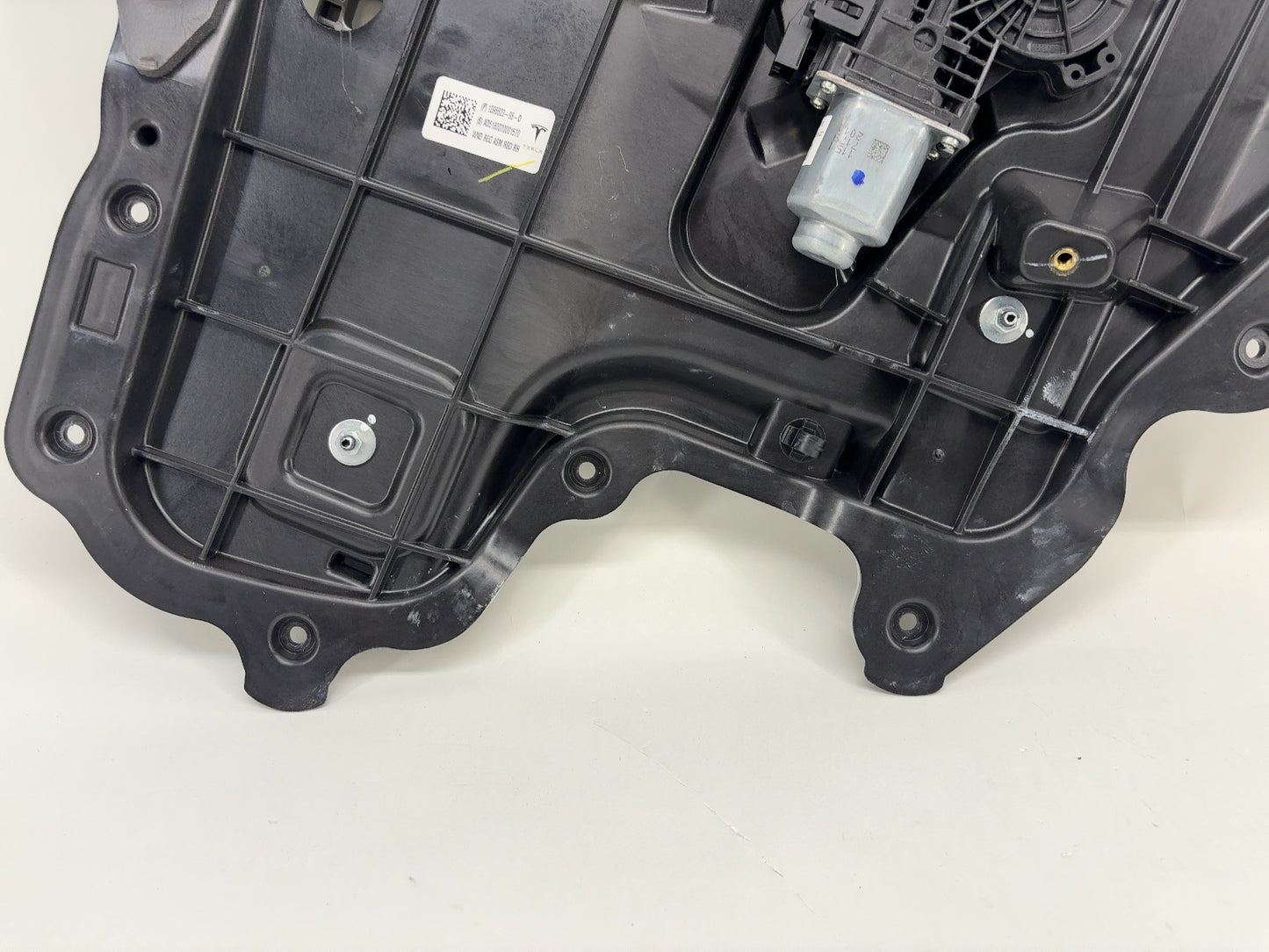 2018 Tesla Model 3 Rear Right Window Regulator 1096623-95-D