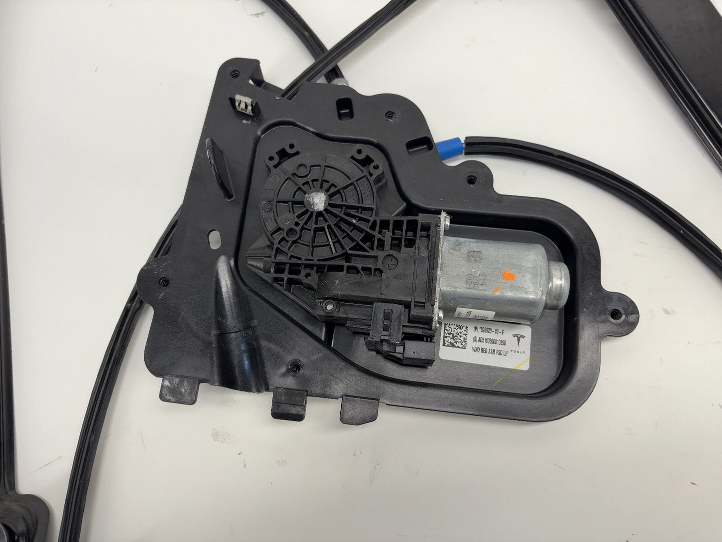 2017 Tesla Model 3 Front Left Door Window Regulator 1096620-00-F