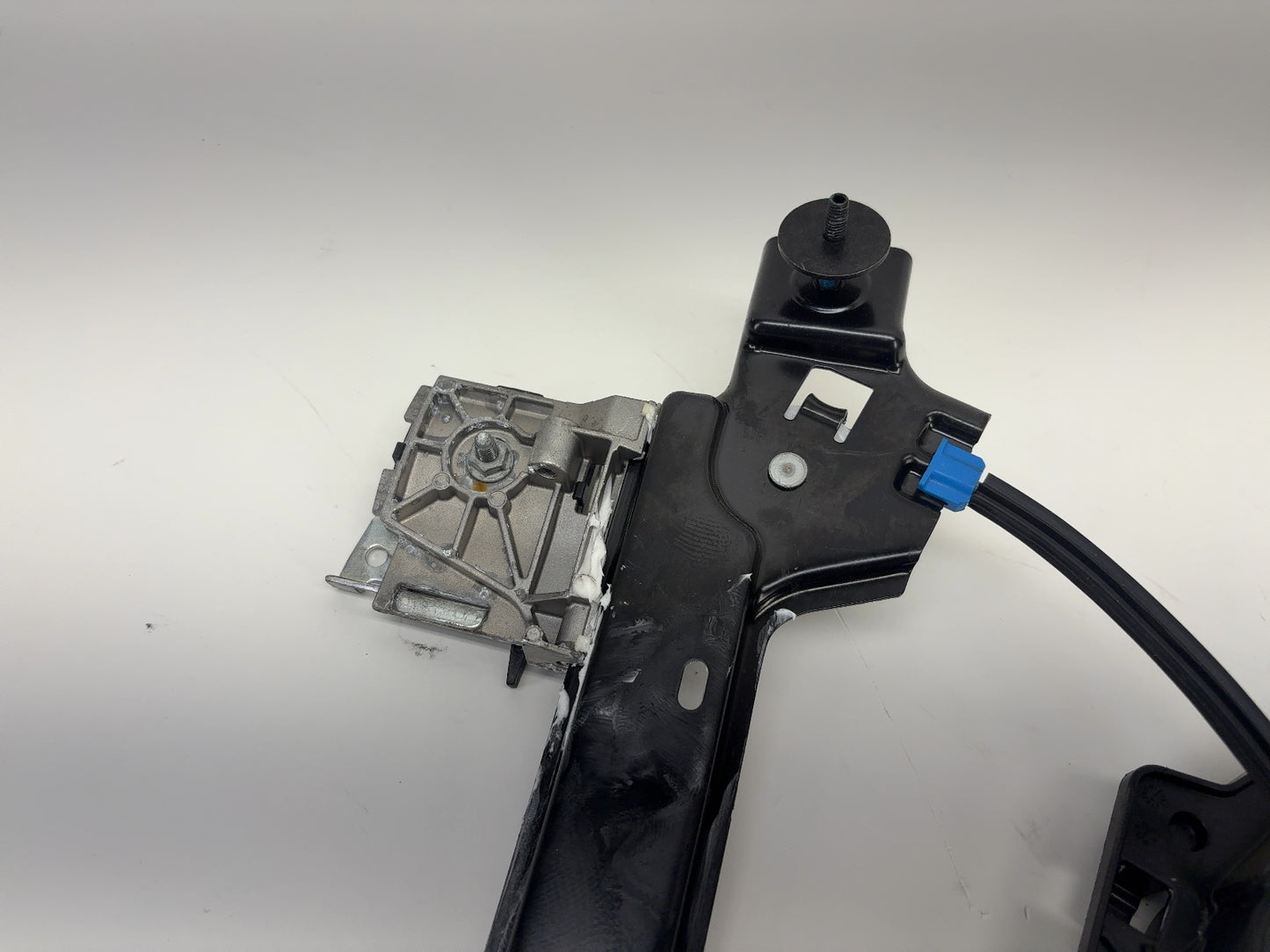 2018 Tesla Model X Window Regulator Rear Right 1028821-99-E