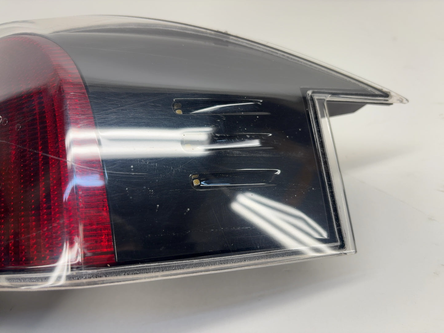 2015 Tesla Model S Right Tail Lamp 6005919-00-D