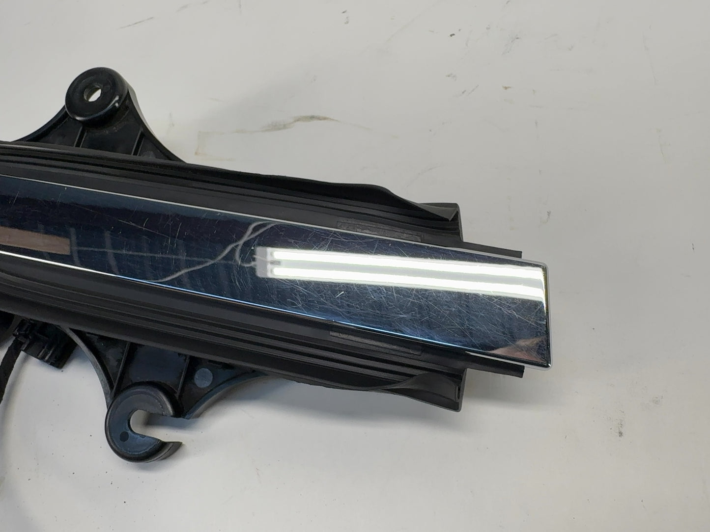 2018 Tesla Model X Front Right Door Handle 1035419-00-E