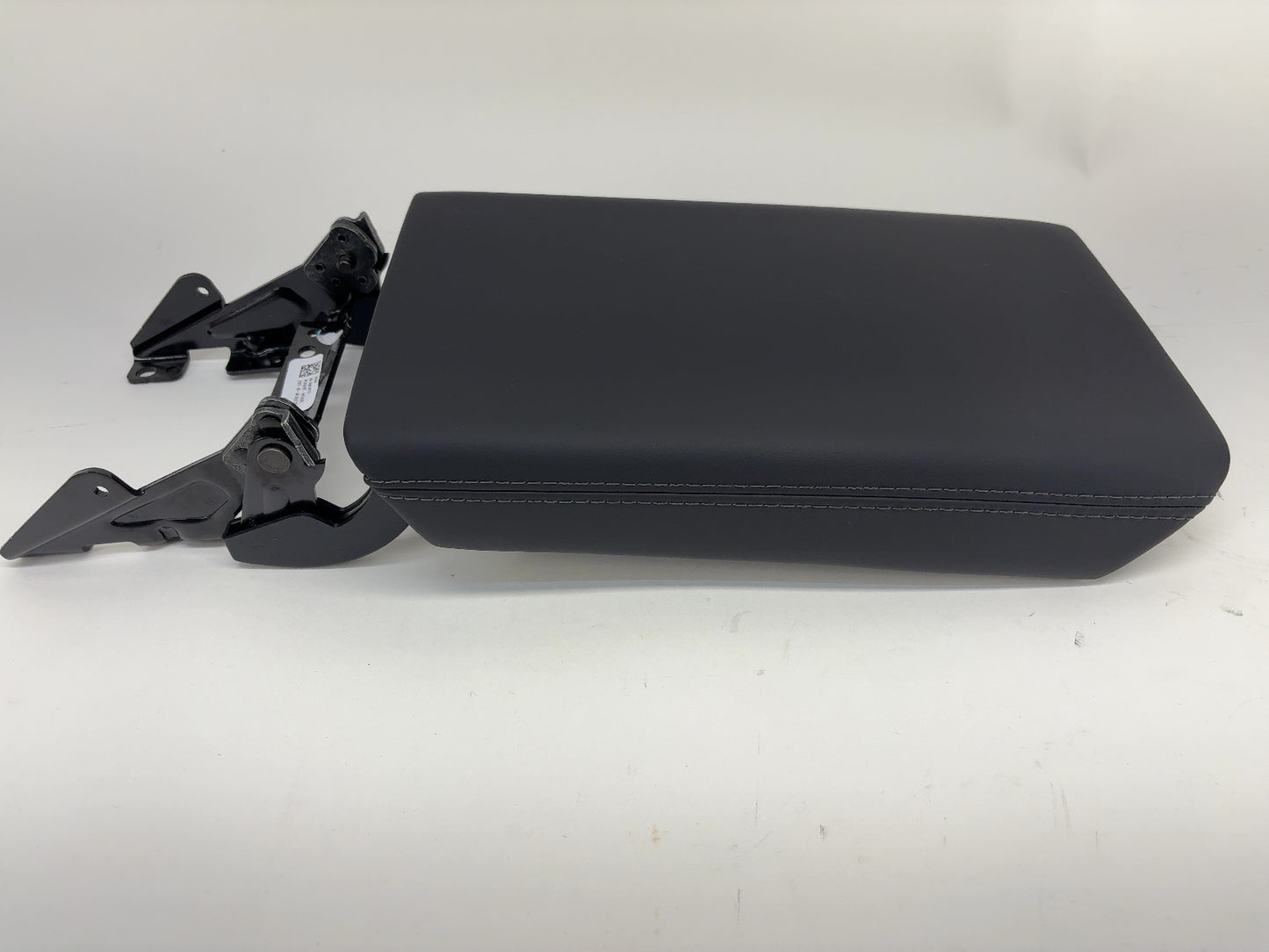 2025 Tesla Model 3 Highland Center Console Armrest 1714422-24-G