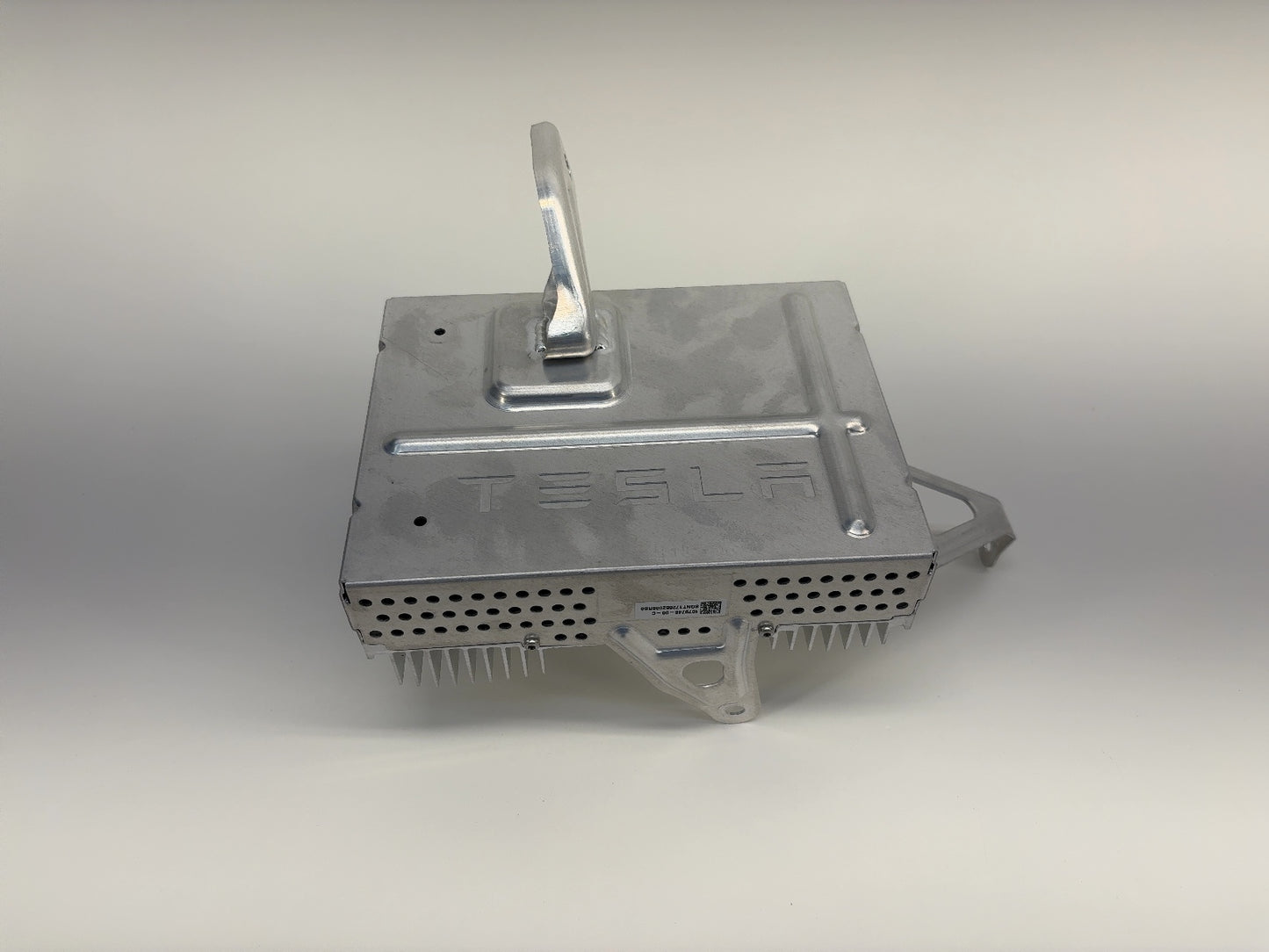 2018 Tesla Model 3 Audio Amplifier External 1079748-00-C