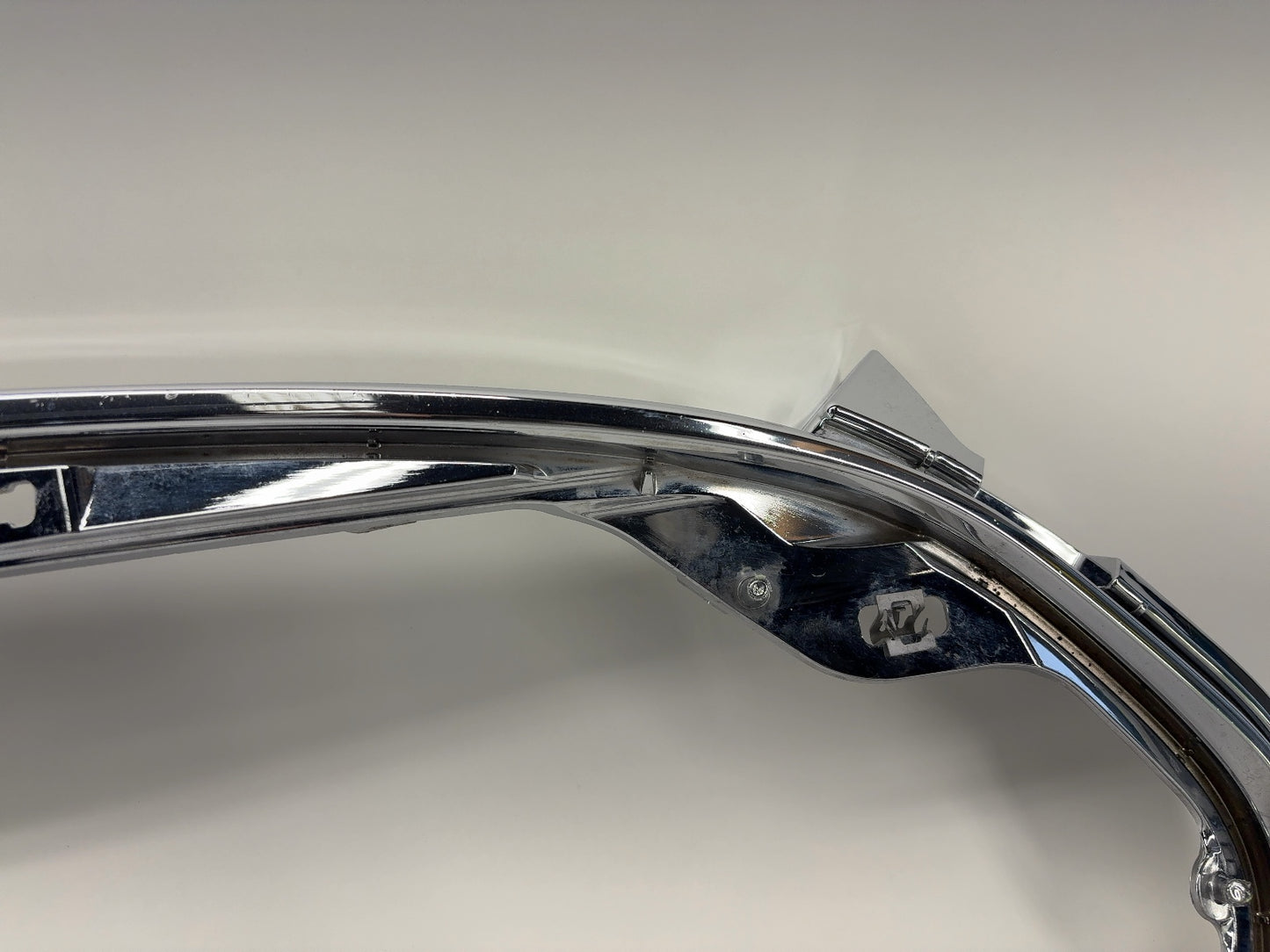 2013-2014 Tesla Model S Front End Chrome Piece 1017414-00-D