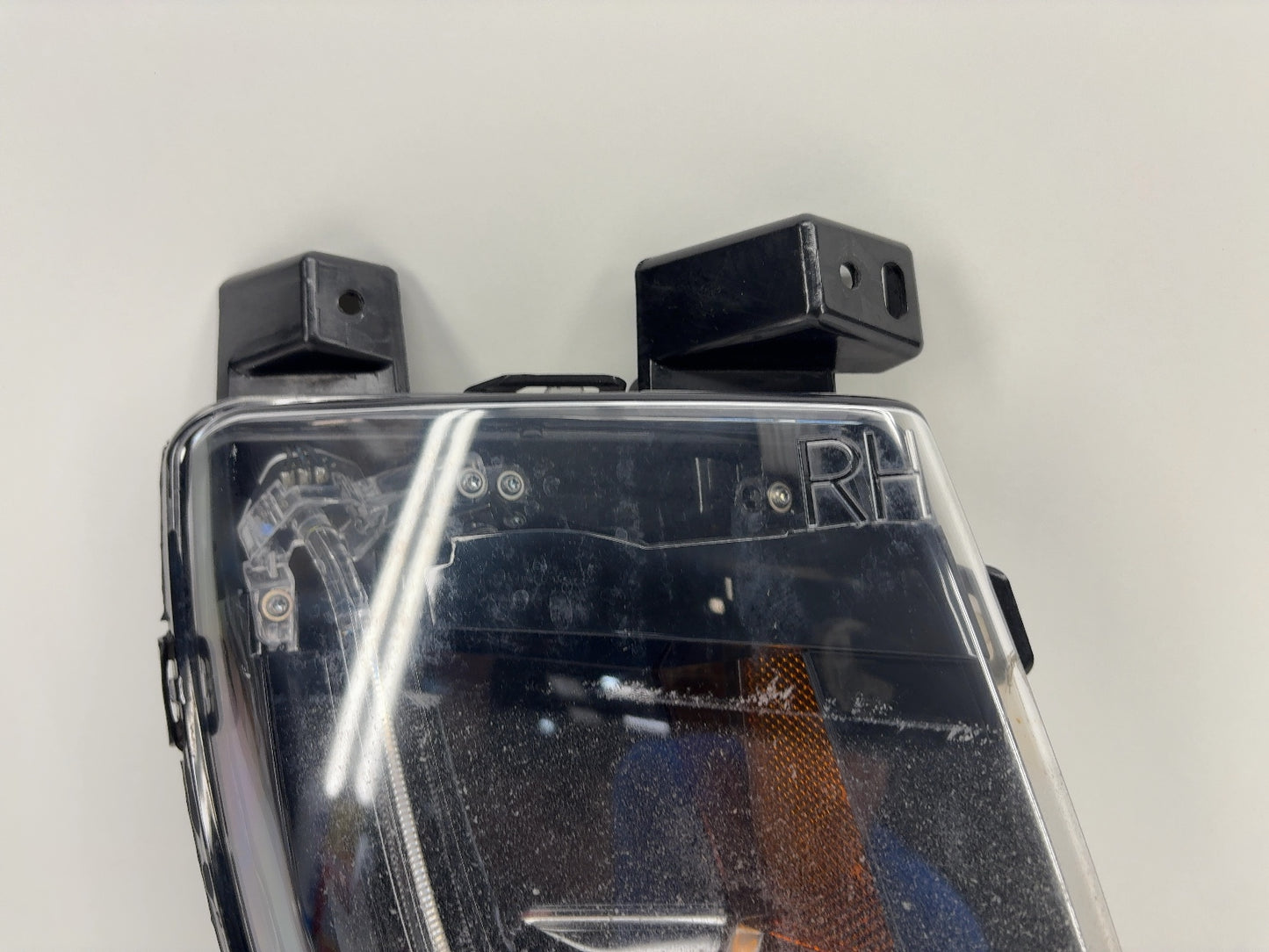 2015 Tesla Model S Right Fog Lamp 6005914-00-F