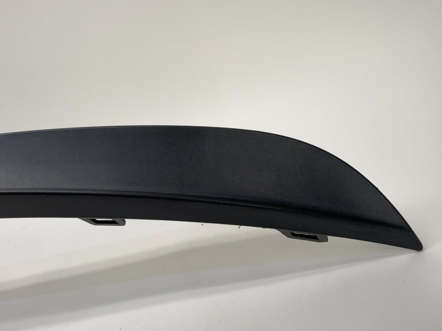 2022 Tesla Model 3 Rear Bumper Valance 1083984-00-D